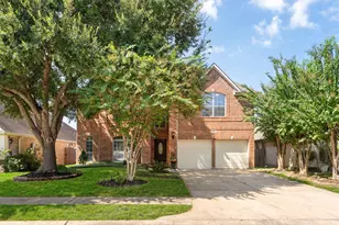 10319 Mossy Brook Ln, Cypress, TX 77433 - Photo 2