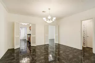 800 Country Pl Dr, Houston, TX 77079 - Photo 4
