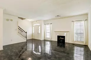 800 Country Pl Dr, Houston, TX 77079 - Photo 2