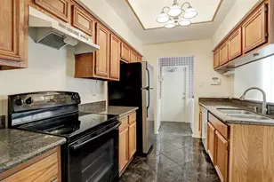 800 Country Pl Dr, Houston, TX 77079 - Photo 6