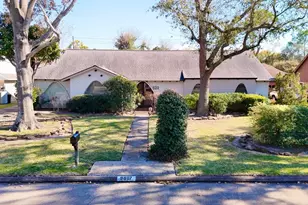 9807 Moorberry Ln, Houston, TX 77080 - Photo 8