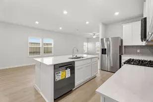 13210 Dancing Reed Dr, Texas City, TX 77568 - Photo 6