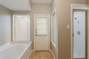 6031 Spring Creek Ln, Spring, TX 77379 - Photo 14