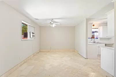 4811 25th Street, Dickinson, TX 77539 - Photo 10