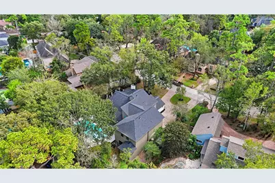 4907 Pine Garden Drive E, Kingwood, TX 77345 - Photo 32