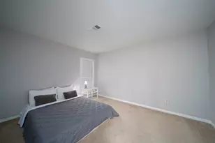 7935 Kendalia Dr, Houston, TX 77036 - Photo 10