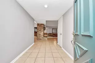 5409 Stone Creek Dr, La Porte, TX 77571 - Photo 4