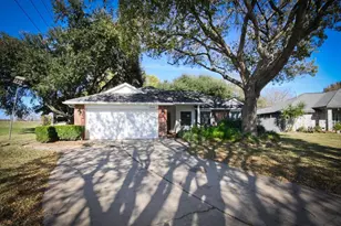 2410 Decker Park Ct, Richmond, TX 77406 - Photo 2