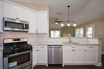 2410 Decker Park Court, Richmond, TX 77406 - Photo 8