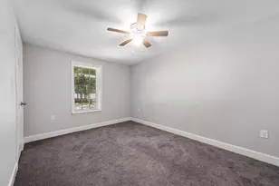 611 N Pruett St, Baytown, TX 77520 - Photo 14
