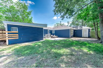 611 N Pruett Street #B, Baytown, TX 77520 - Photo 22
