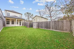 1012 W 23rd St, Houston, TX 77008 - Photo 42