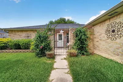 15815 Thistledew Drive, Houston, TX 77082 - Photo 6
