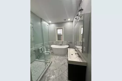 2206 Bernardo De Galvez Avenue, Galveston, TX 77550 - Photo 8