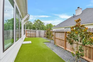 360 Summer Pl Dr, Montgomery, TX 77356 - Photo 36