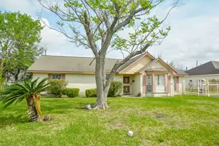 4819 Lingonberry St, Houston, TX 77033 - Photo 1