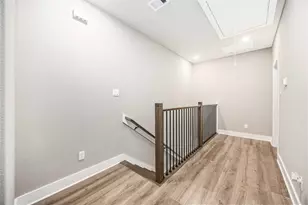 5023 Mallow St, Houston, TX 77033 - Photo 12