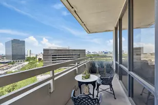 15 Greenway Plz, Houston, TX 77046 - Photo 22