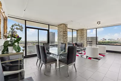 15 Greenway Plaza #12F, Houston, TX 77046 - Photo 2