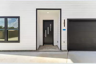 7548 Dyer Street, Houston, TX 77088 - Photo 2