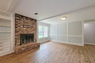 13406 Glen Erica Dr, Houston, TX 77069 - Photo 8
