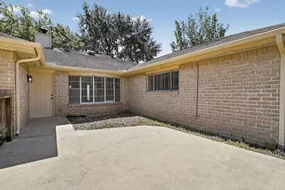 13714 Bonaventure Drive, Houston, TX 77065 - Photo 36
