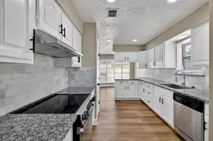 13714 Bonaventure Dr, Houston, TX 77065 - Photo 6