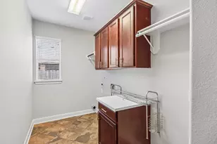 22715 Wilbur Ln, Tomball, TX 77375 - Photo 16