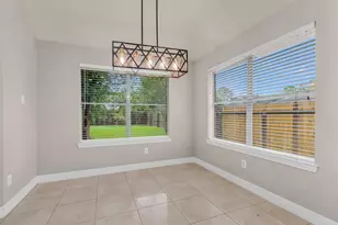 13839 Placid Brook Ct, Houston, TX 77059 - Photo 12