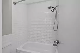 11711 Memorial Dr, Houston, TX 77024 - Photo 24
