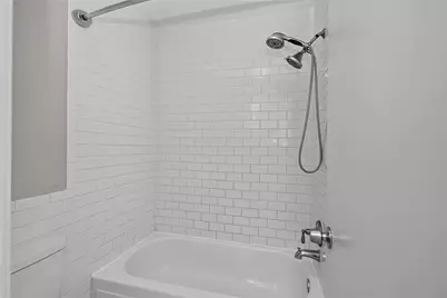 11711 Memorial Drive #11, Houston, TX 77024 - Photo 22