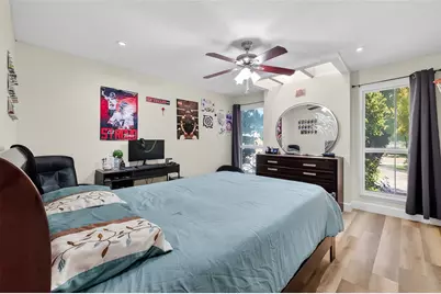 3200 S Gessner Road #206, Houston, TX 77063 - Photo 28