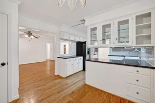 5006 Creekbend Dr, Houston, TX 77035 - Photo 20
