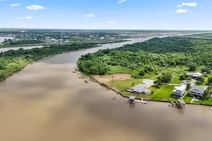 779 Cr 257, Matagorda, TX 77457 - Photo 8