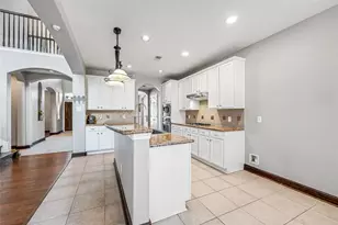 8127 Edenwood Dr, Spring, TX 77389 - Photo 18
