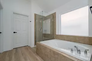 18314 N Elizabeth Shore Loop, Cypress, TX 77433 - Photo 10