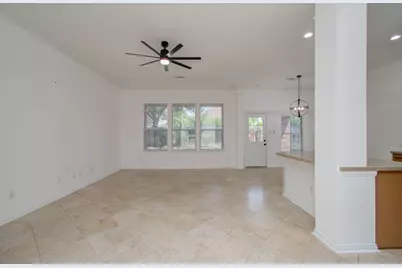 18314 N Elizabeth Shore Loop, Cypress, TX 77433 - Photo 4