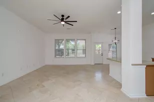 18314 N Elizabeth Shore Loop, Cypress, TX 77433 - Photo 4