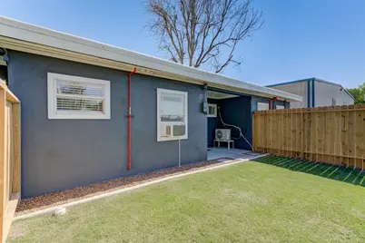 905 E Fayle Street, Baytown, TX 77520 - Photo 22