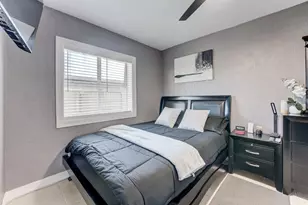 905 E Fayle St, Baytown, TX 77520 - Photo 16