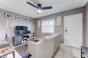 905 E Fayle St, Baytown, TX 77520 - Photo 12