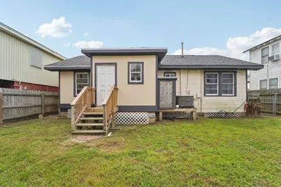 5224 Bernardo De Galvez, Galveston, TX 77551 - Photo 18