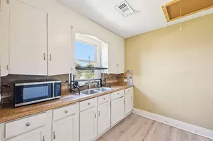 5224 Bernardo De Galvez, Galveston, TX 77551 - Photo 28