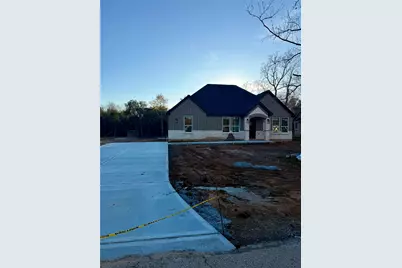 3822 Sunrise Lane, Damon, TX 77430 - Photo 2