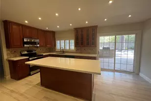 2714 Echo St, The Woodlands, TX 77380 - Photo 2