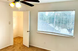 11422 Royal Thistle Ct, Houston, TX 77088 - Photo 26