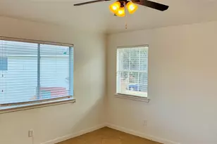 11422 Royal Thistle Ct, Houston, TX 77088 - Photo 40