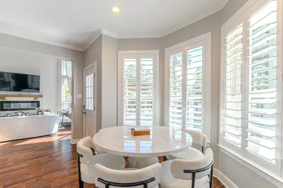 2 Graylin Woods Place, The Woodlands, TX 77382 - Photo 16
