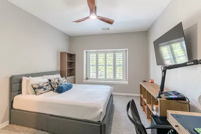 2 Graylin Woods Place, The Woodlands, TX 77382 - Photo 24