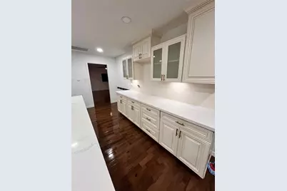 1710 Hill Top Lane, Kingwood, TX 77339 - Photo 4
